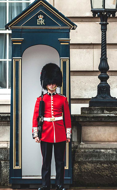 An est nihil erroribus